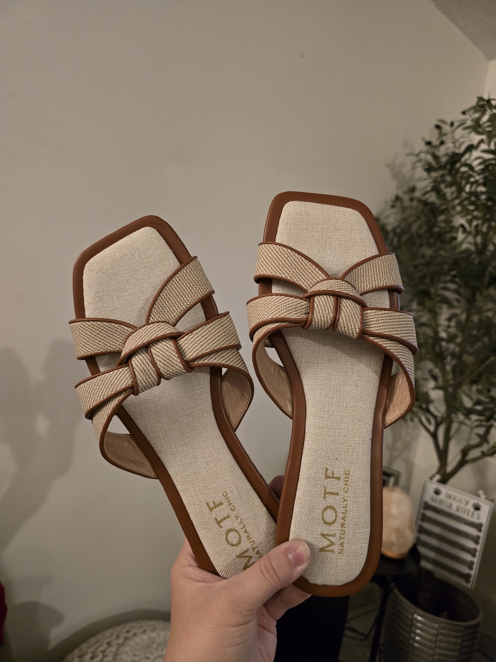 Linen Knot Slide Sandals in Beige/Brown